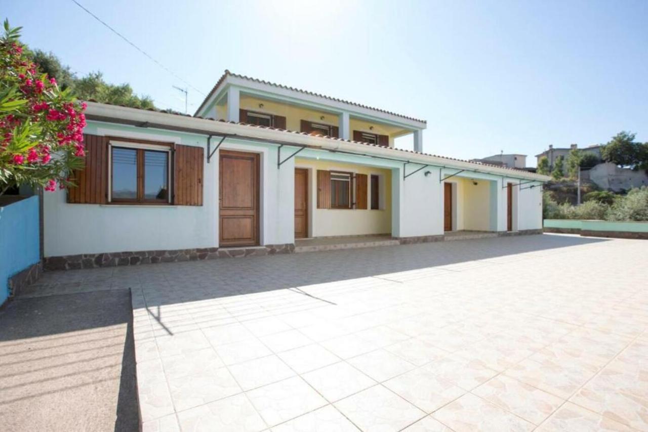 La Corte Degli Ulivi Кардеду Екстериор снимка